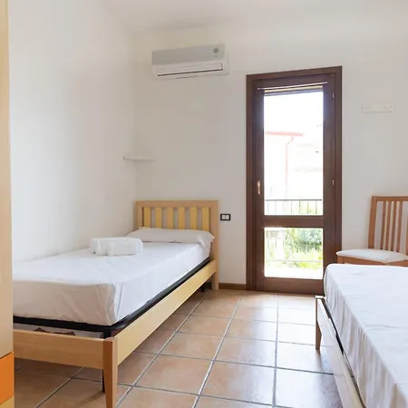 Apartment Mirto 4 *